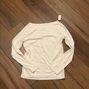 Gap Modern Tee Boatneck NEW size L